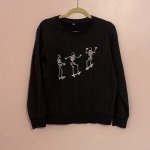 Skateboarding Skelton Graphic Tee